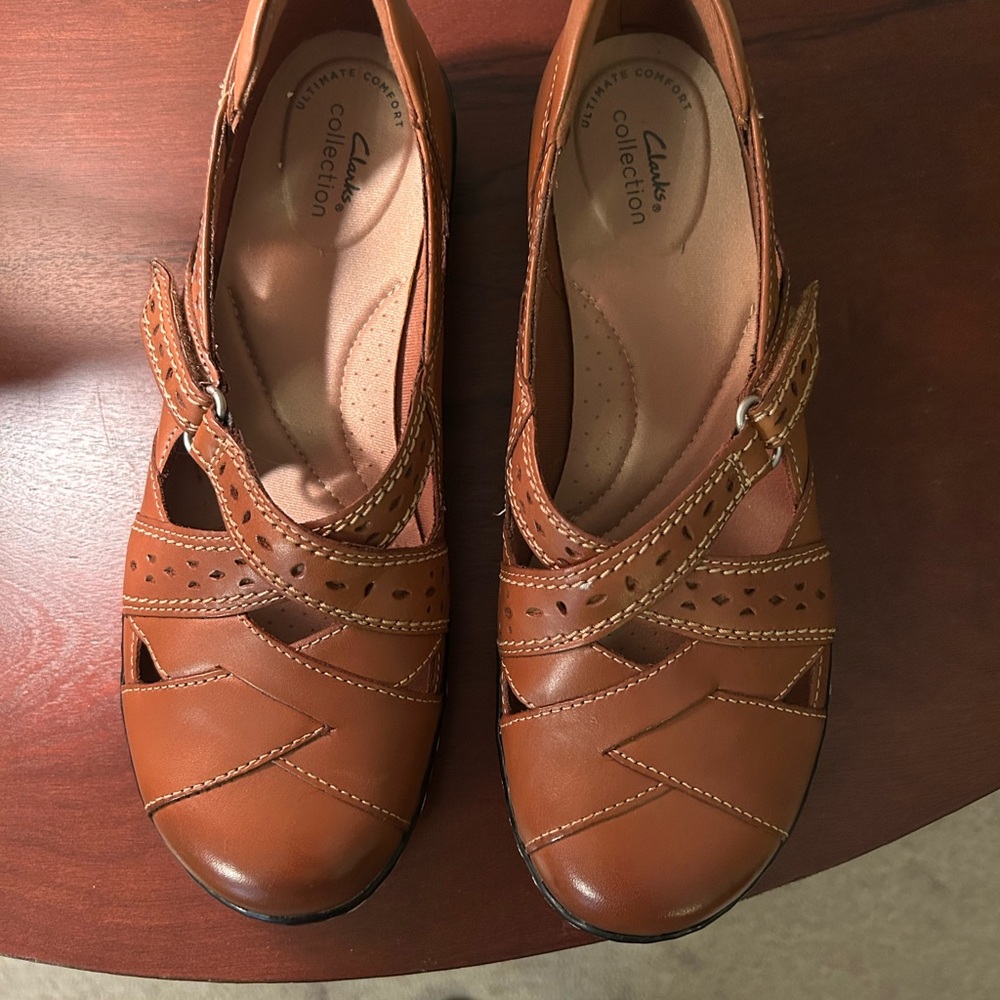 Clarks Women's Brown Leather Shoes